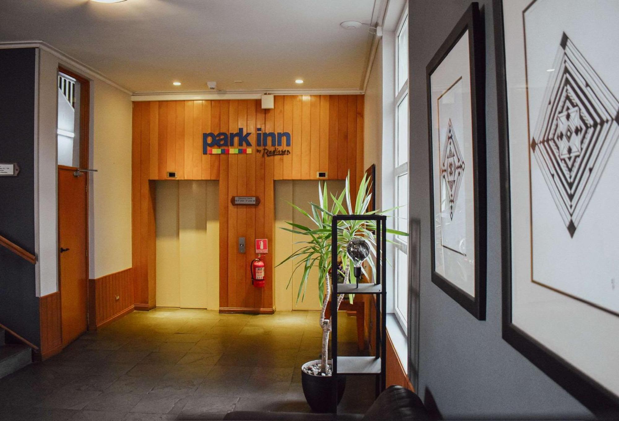 Park Inn By Radisson Puerto Varas Esterno foto